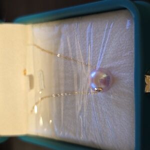 Beautiful rose pearl solitary necklace 16 "